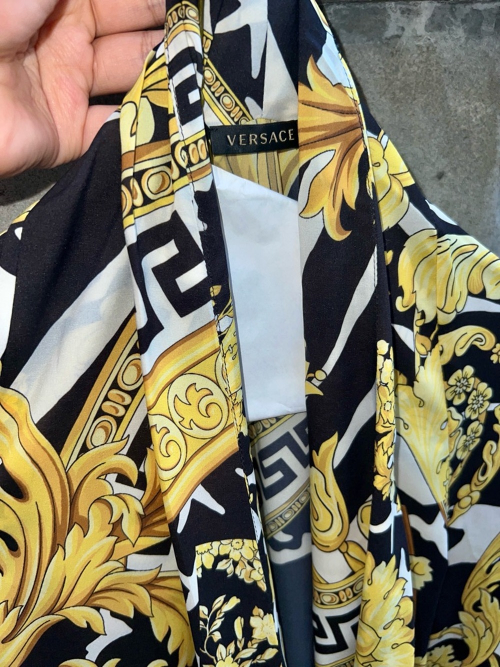 Rare Versace classic Savage Barocco Print
Draped Bodysuit - Picture 9 of 11